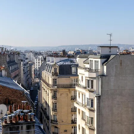 Belinda & 4* Párizs