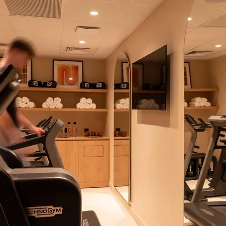 Szálloda Belinda & Párizs