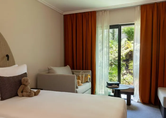 Belinda & Hotel Paris